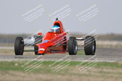 media/Oct-25-2025-CalClub SCCA (Sat) [[34c778dfbe]]/Group 6/Qualifying/